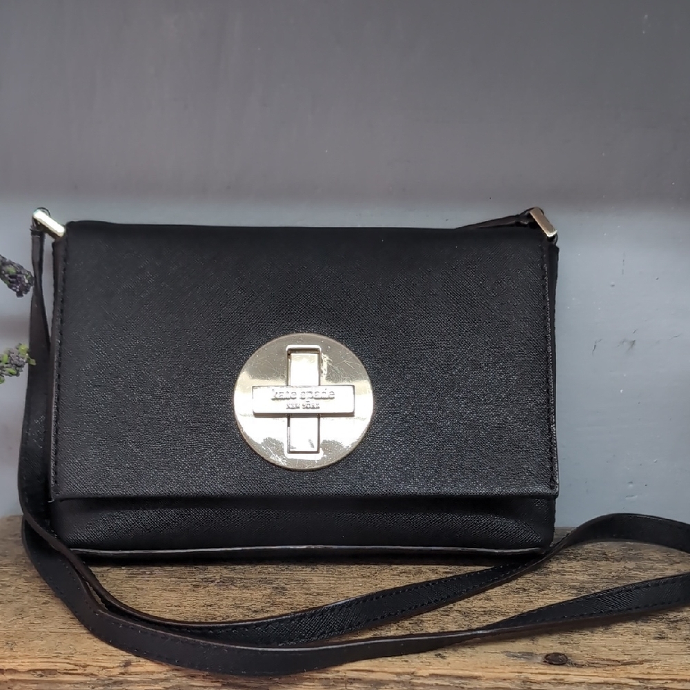 Black Kate Spade Crossbody Bag